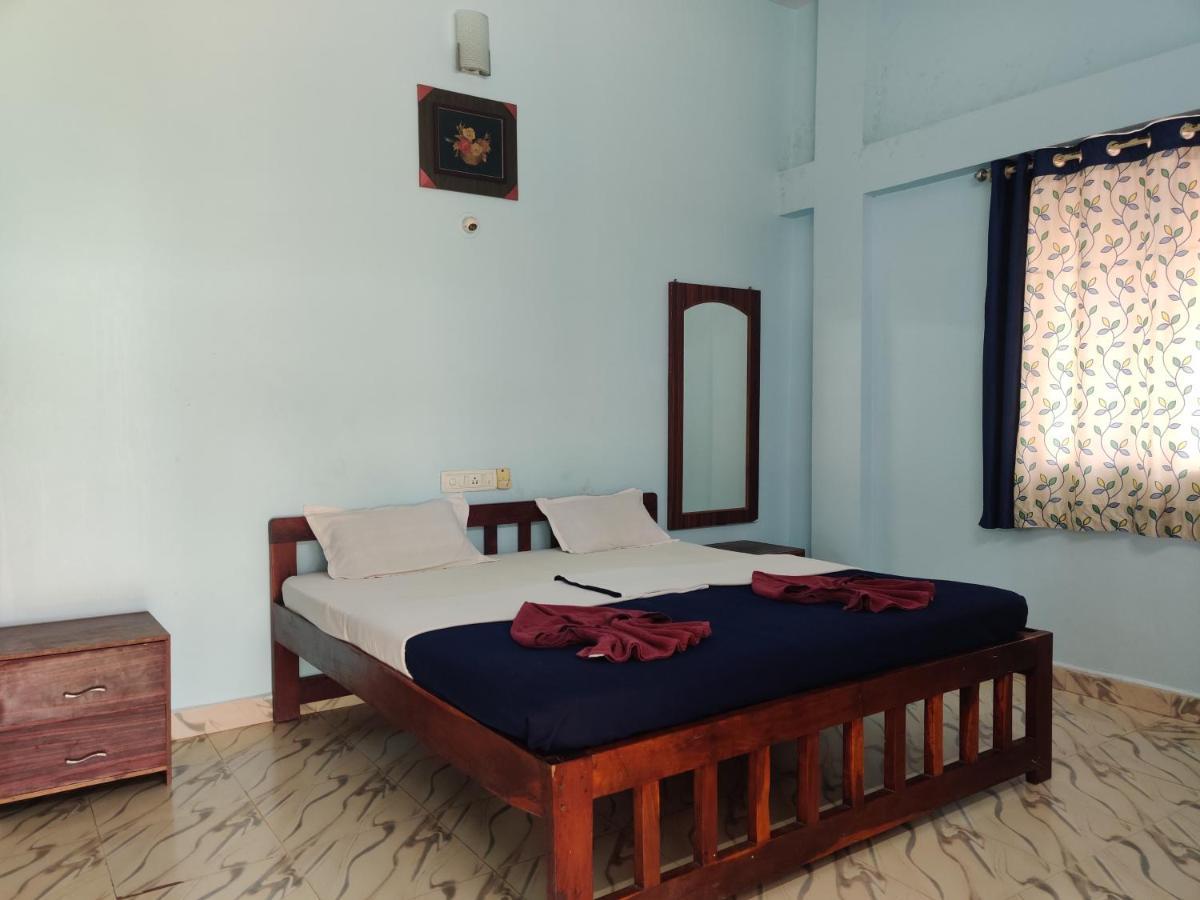 Mermaid Beach Resorts Vengurla Экстерьер фото