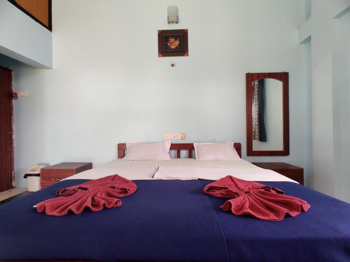 Mermaid Beach Resorts Vengurla Экстерьер фото