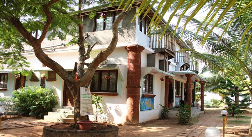 Mermaid Beach Resorts Vengurla Экстерьер фото